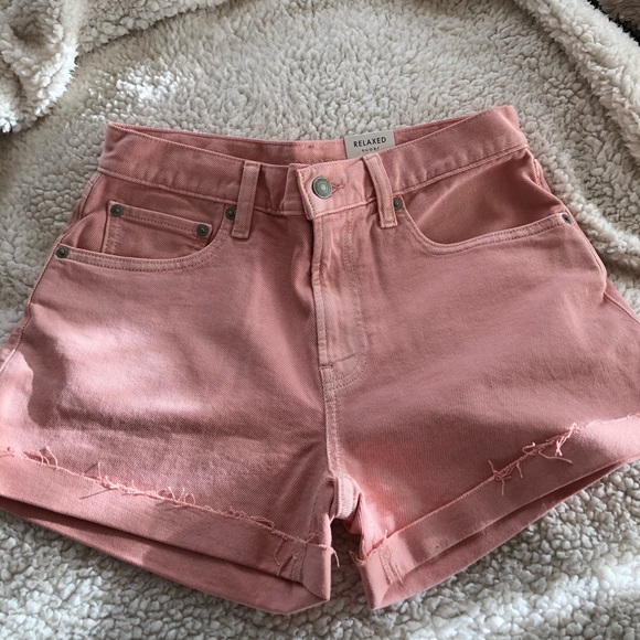 Relaxed fit women’s shorts - Picture 2 of 4